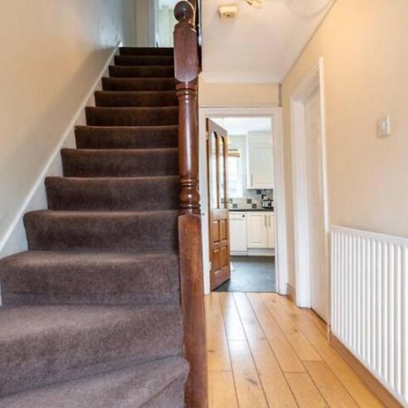 Kimmage Homestay Dublin Exterior photo