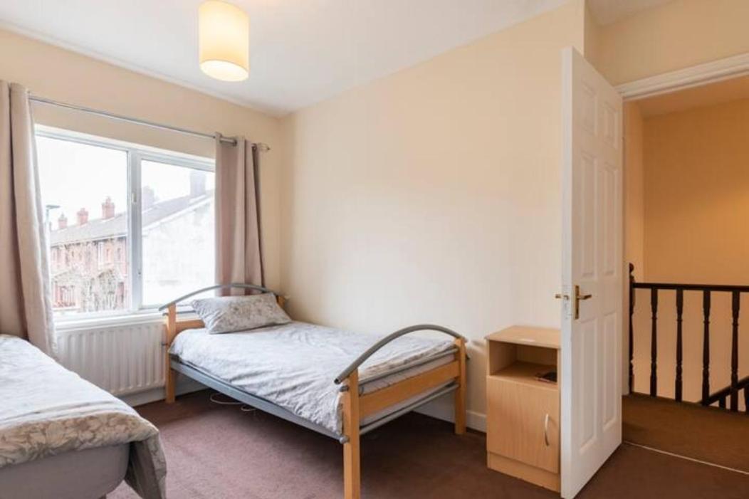 Kimmage Homestay Dublin Exterior photo